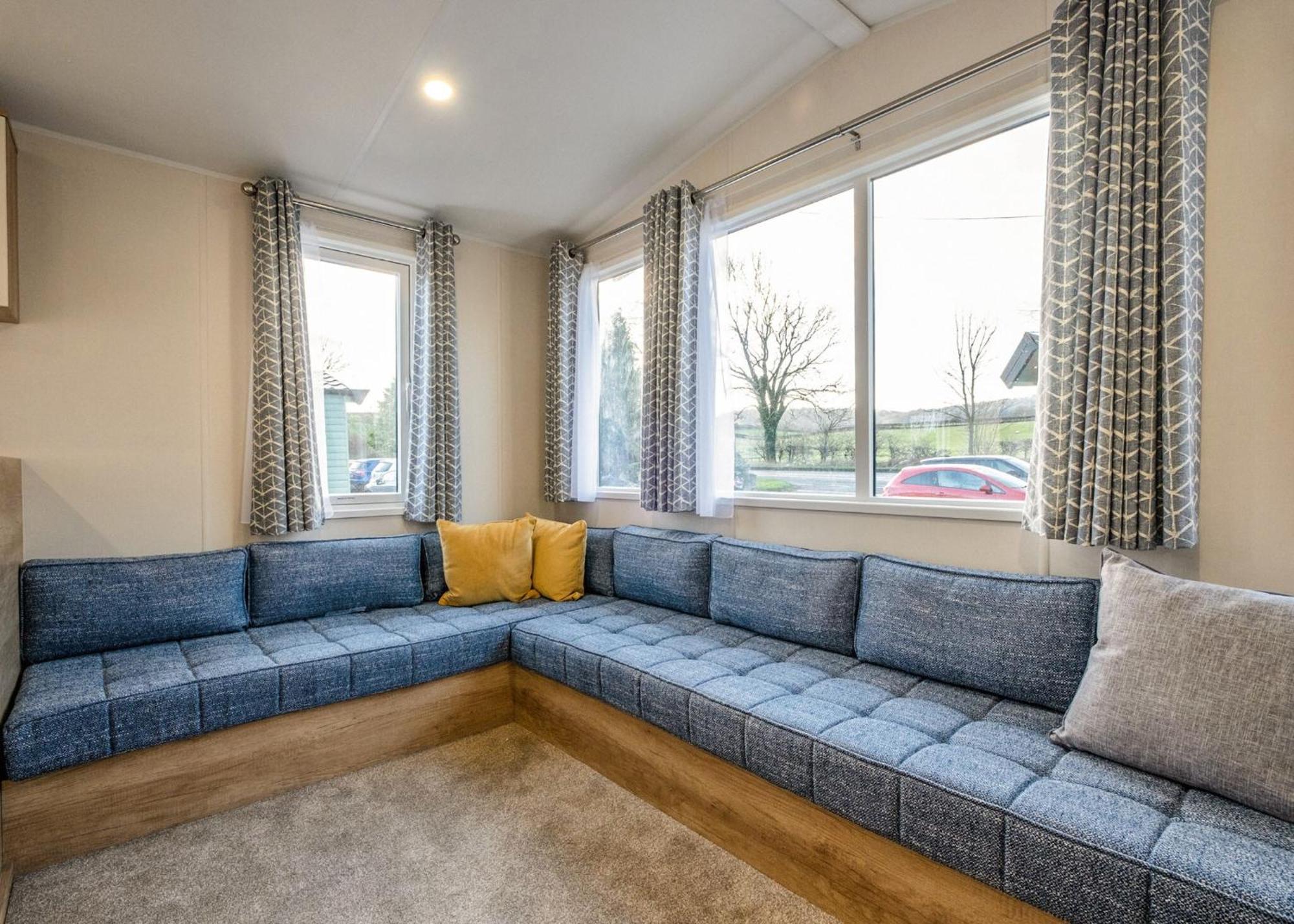 Fell End Hotel Milnthorpe Room photo